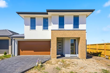 25 Sunburnt Cct, Clyde North, VIC 3978