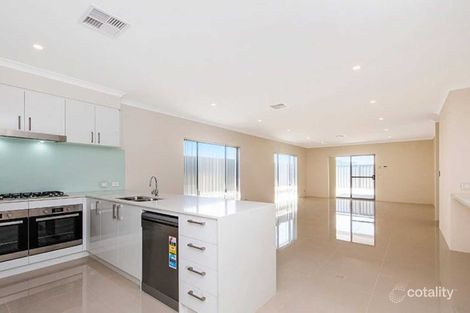 Property photo of 8 Greywacke Entrance Piara Waters WA 6112