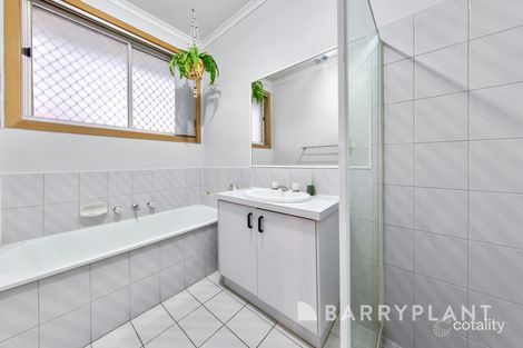 Property photo of 6 Wahgunyah Drive St Albans VIC 3021