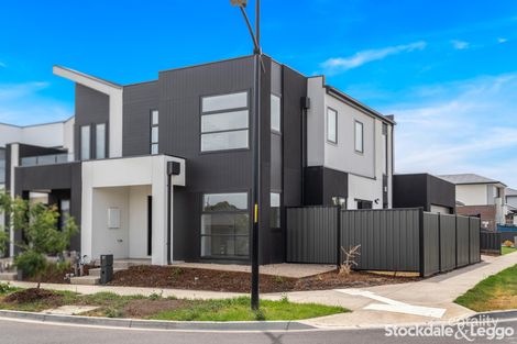 Property photo of 27 Molesworth Crescent Donnybrook VIC 3064