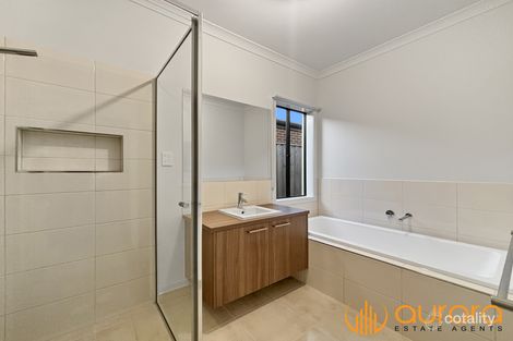 Property photo of 38 Mindful Circuit Clyde VIC 3978
