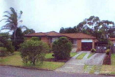 Property photo of 8 Maroubra Crescent Woodbine NSW 2560