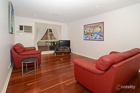 Property photo of 8 Preston Place Taylors Lakes VIC 3038