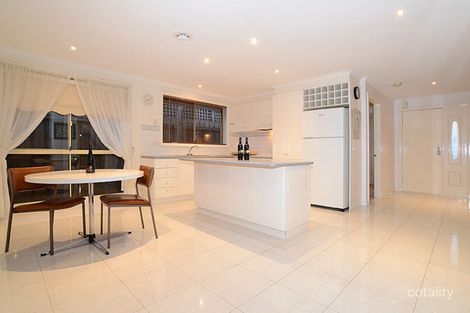 Property photo of 8 Preston Place Taylors Lakes VIC 3038