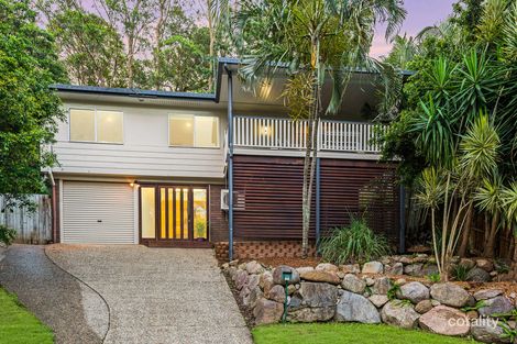 28 Yeerinbool Ct, Arana Hills, QLD 4054