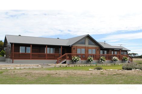 15 Tinsmith Rd, Kingscote, SA 5223