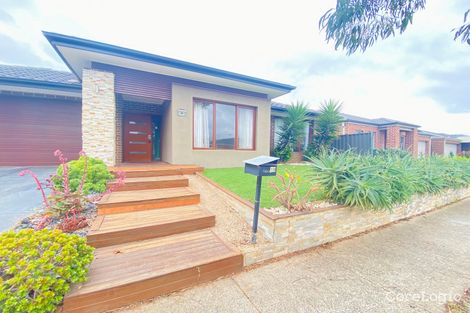 Property photo of 19 Lancewood Road Manor Lakes VIC 3024