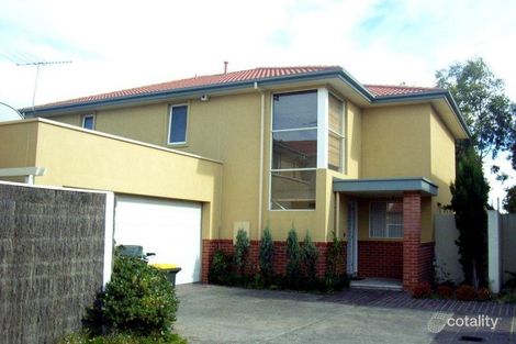 7 Narooma Pl, Port Melbourne, VIC 3207