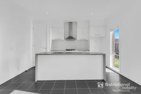 Property photo of 928 Sayers Road Tarneit VIC 3029