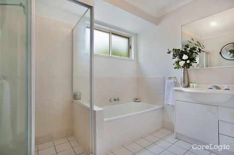 Property photo of 22 Misty Court Varsity Lakes QLD 4227