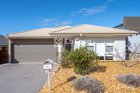 Property photo of 40 Edna Thompson Crescent Casey ACT 2913