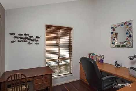 Property photo of 52 Hillcrest Parade Miami QLD 4220