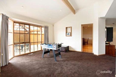 Property photo of 5 Heath Court Mornington VIC 3931