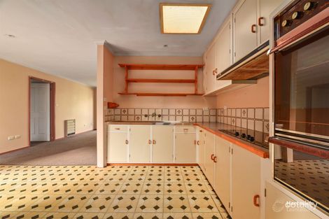 Property photo of 11 Hall Court Summerhill TAS 7250