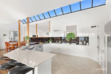 Property photo of 15 The Corso Saratoga NSW 2251