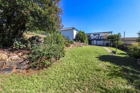 Property photo of 208 Wynyard Street Tumut NSW 2720