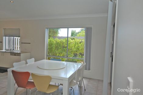 Property photo of 1/215 Benowa Road Benowa QLD 4217