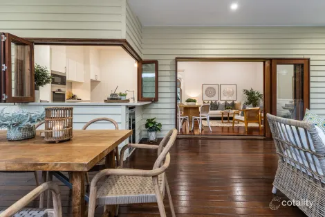 Property photo of 7 Park Road Wooloowin QLD 4030