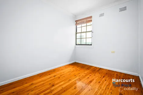 Property photo of 3 Cumbernauld Crescent Dharruk NSW 2770