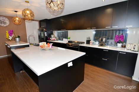 Property photo of 60 Rivervalley Boulevard Sunshine North VIC 3020