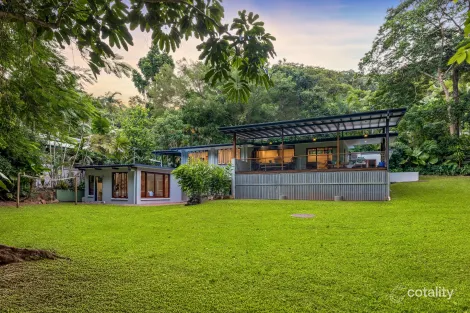 Property photo of 95-97 Hillview Crescent Whitfield QLD 4870