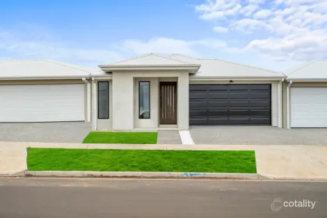 19 Skyline Rd, Fraser Rise, VIC 3336