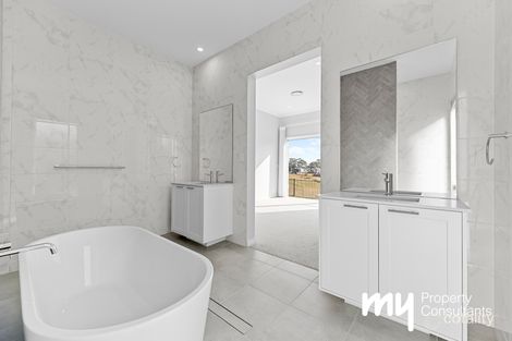 Property photo of 84 Ingleton Circuit Wilton NSW 2571