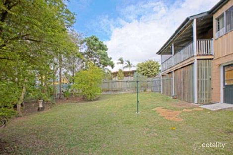 Property photo of 24 Halland Terrace Camp Hill QLD 4152