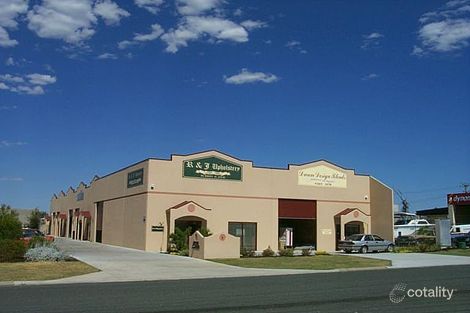 4/8 Lindsay Rd, Wangara, WA 6065