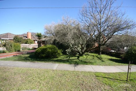 31 Old Lilydale Rd, Ringwood East, VIC 3135