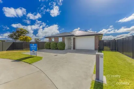 16 Poynton Cl, Turners Beach, TAS 7315