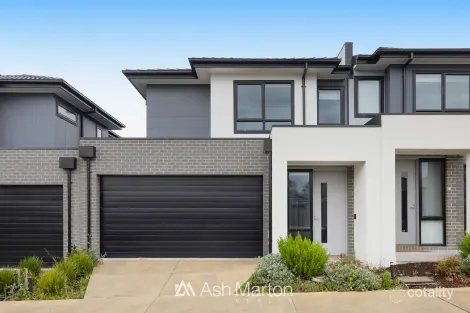 31 PINDARI CRES, LANGWARRIN, VIC 3910