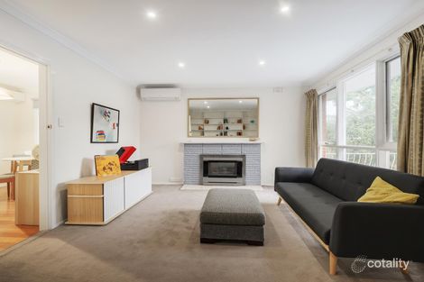 Property photo of 2 Falcon Road Macleod VIC 3085