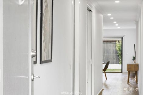 Property photo of 17 Sovereign Drive Mount Duneed VIC 3217