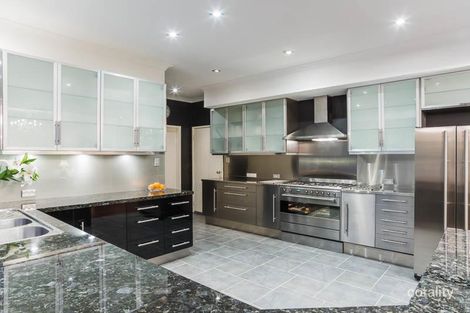 8 Taylor Rd, Kalamunda, WA 6076