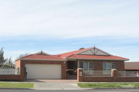 Property photo of 23 Hinrichsen Drive Hallam VIC 3803