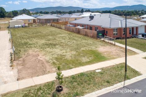 54 Rangeview Dr, Riddells Creek, VIC 3431