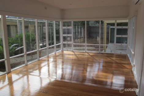 Property photo of 15 Tramway Parade Beaumaris VIC 3193