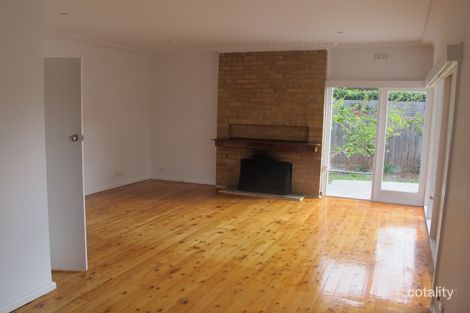 Property photo of 15 Tramway Parade Beaumaris VIC 3193