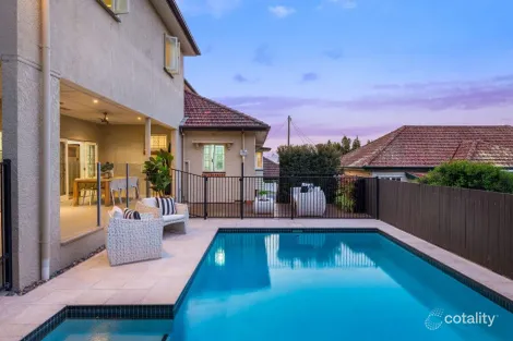 Property photo of 34 Marriott Street Coorparoo QLD 4151