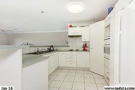 Property photo of 9 Range Court Arundel QLD 4214