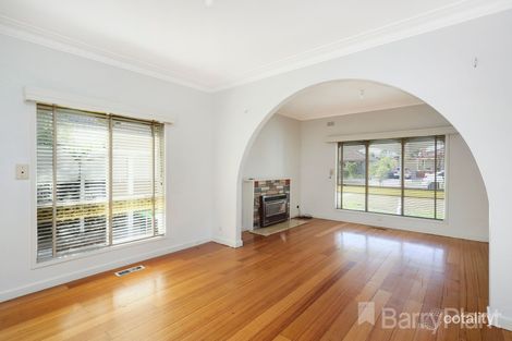 Property photo of 11 Couper-Angus Grove Sunshine VIC 3020