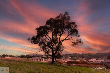 9 Hilldale Cres, Orange, NSW 2800