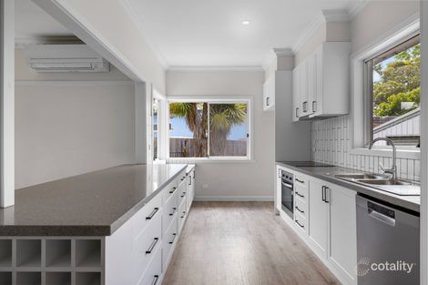 Property photo of 18 Nautilus Road Inverloch VIC 3996