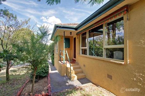 30-30a Terrigal Cres, Kilsyth, VIC 3137