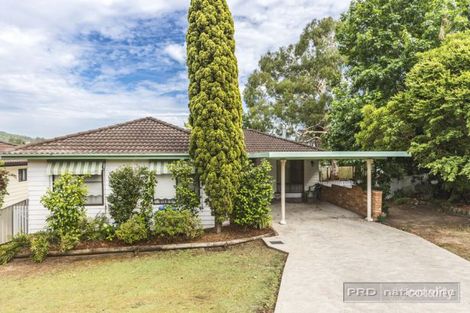 8 Corwen Cl, Cardiff South, NSW 2285