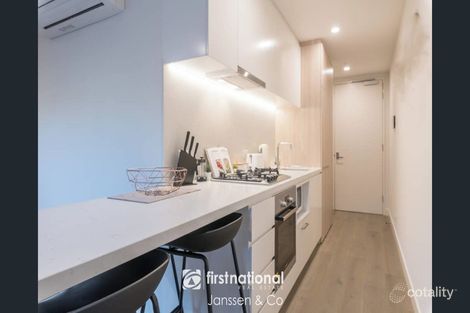 Property photo of 102/15 Irving Avenue Box Hill VIC 3128
