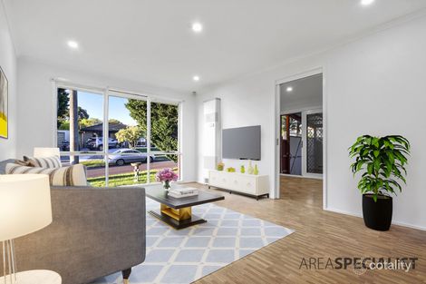 Property photo of 10 Meredith Crescent Hampton Park VIC 3976