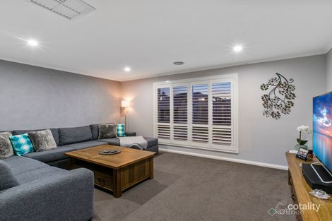 Property photo of 3 Briant Court Narre Warren South VIC 3805