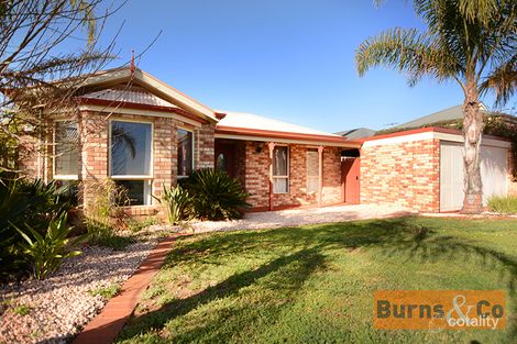 176 Pitman Ave W, Buronga, NSW 2739